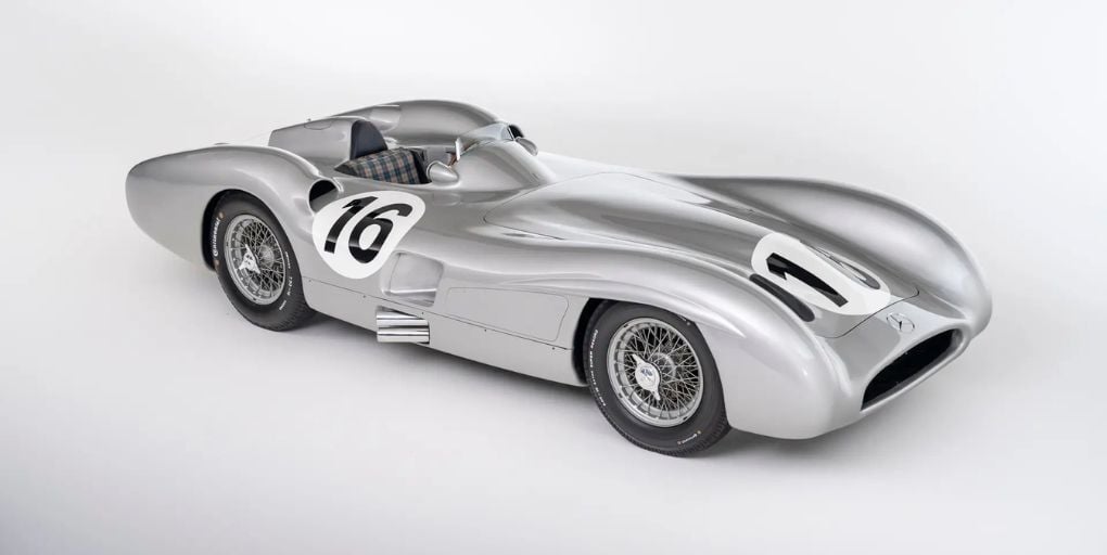 1954 Mercedes-Benz W194 R Stromlinienwagen. Credit: RM Sotheby's.