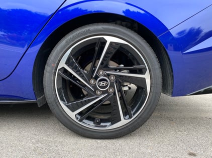2021-Hyundai-elantra-nline-wheel-carprousa.jpg