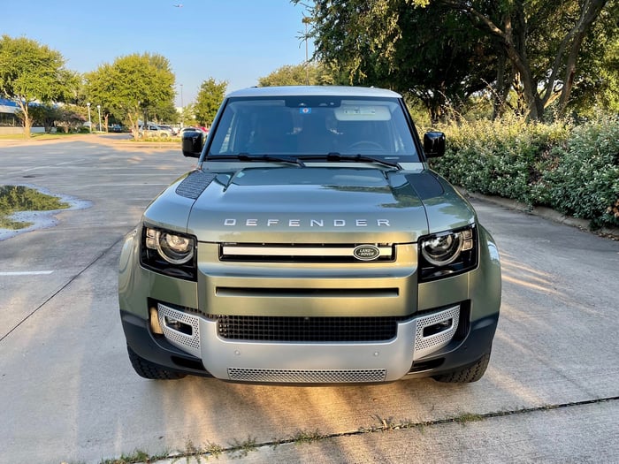 2021 Land Rover Defender P90 First Edition Review