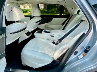 2021-lexus-ls-500-rear-seat-westador-carprousa