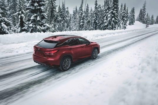 2021-lexusrx350-winter-driving-credit-lexus (1)