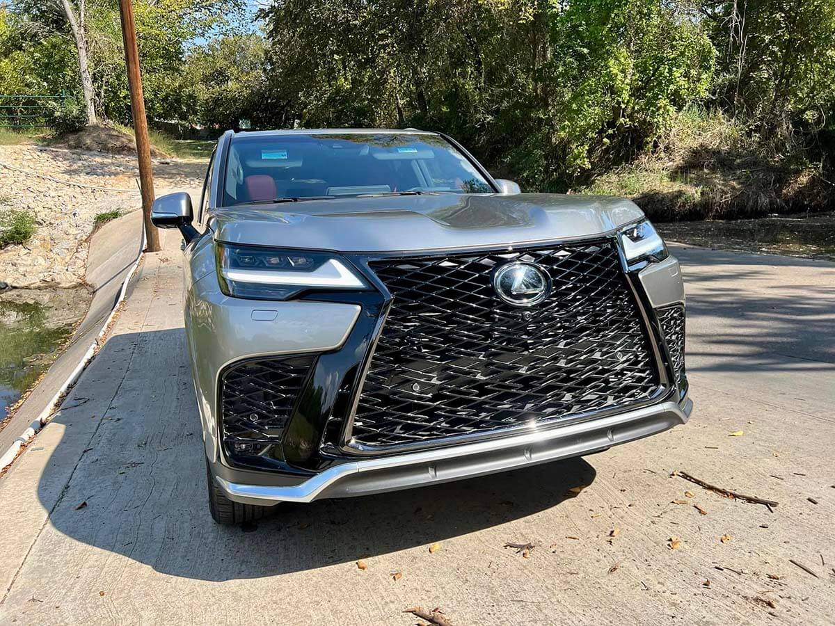 2022 Lexus LX 600 F Sport Front Grille