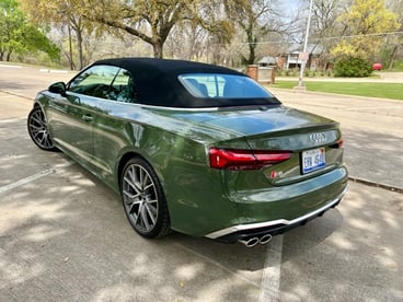 2022-Audi-S5-Cabriolet-district-green-carprousa. (1)