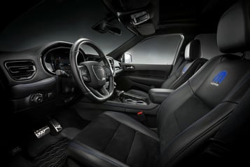 2022-Dopdge-Durnago-Mopar-interior1-Credit-Stellantis.jpg