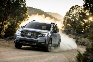 2022-Honda-Passport-Trailsport-wide-credit-honda
