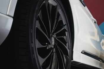 2022-Lincoln-Aviator-Jet Package-wheel