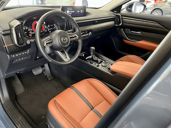 2022-Mazda-CX-50-tms-leather-interior-carpro