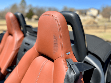 2022-Mazda-Miata-Grand-Touring-steats-bose-carprousa