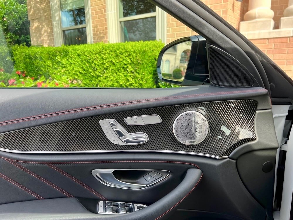 2022-Mercedes-AMG-e53-doorpanel-carpro. (1)