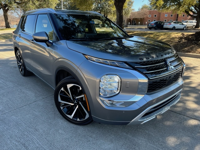 REVIEW: All-New 2022 Mitsubishi Outlander SEL Is A Game Changer