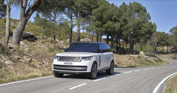 2022-New -Range-Roger-Serenity-SV-Credit-Range Rover