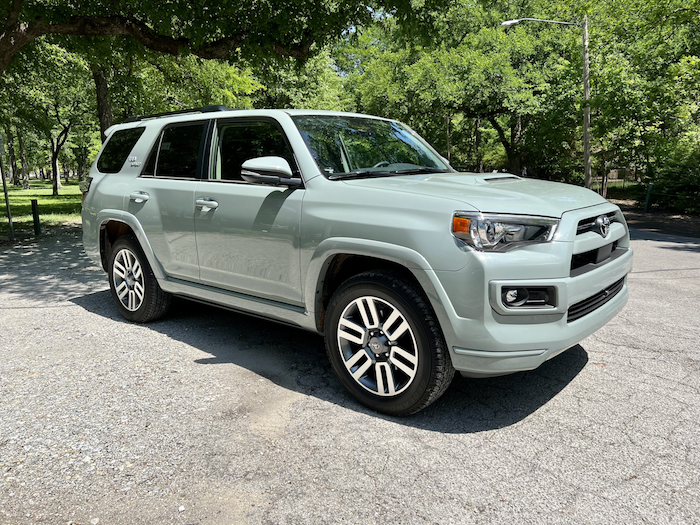 2022 Toyota 4Runner TRD Sport 4WD Review