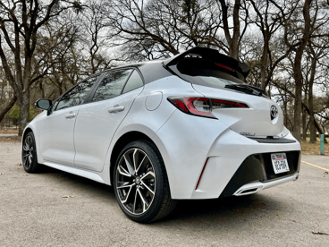 2022-Toyota-Corolla-Hatchback-fort-worth-carprousa