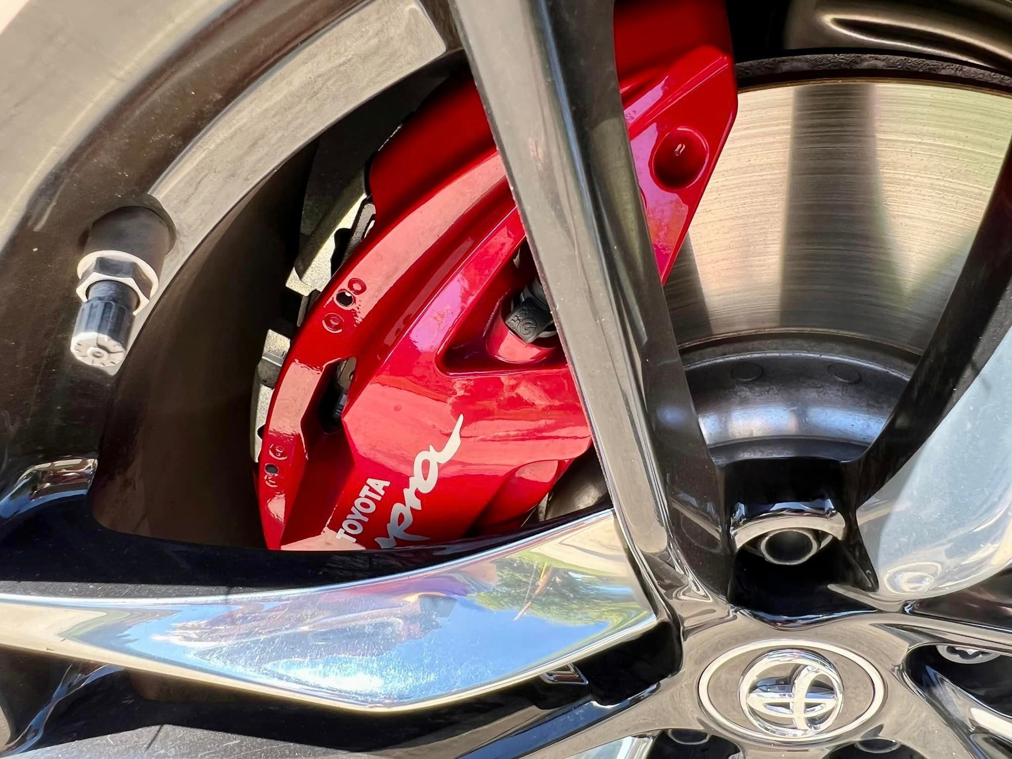2022-Toyota-Supra-GR-3.0-Premium-brembo-red