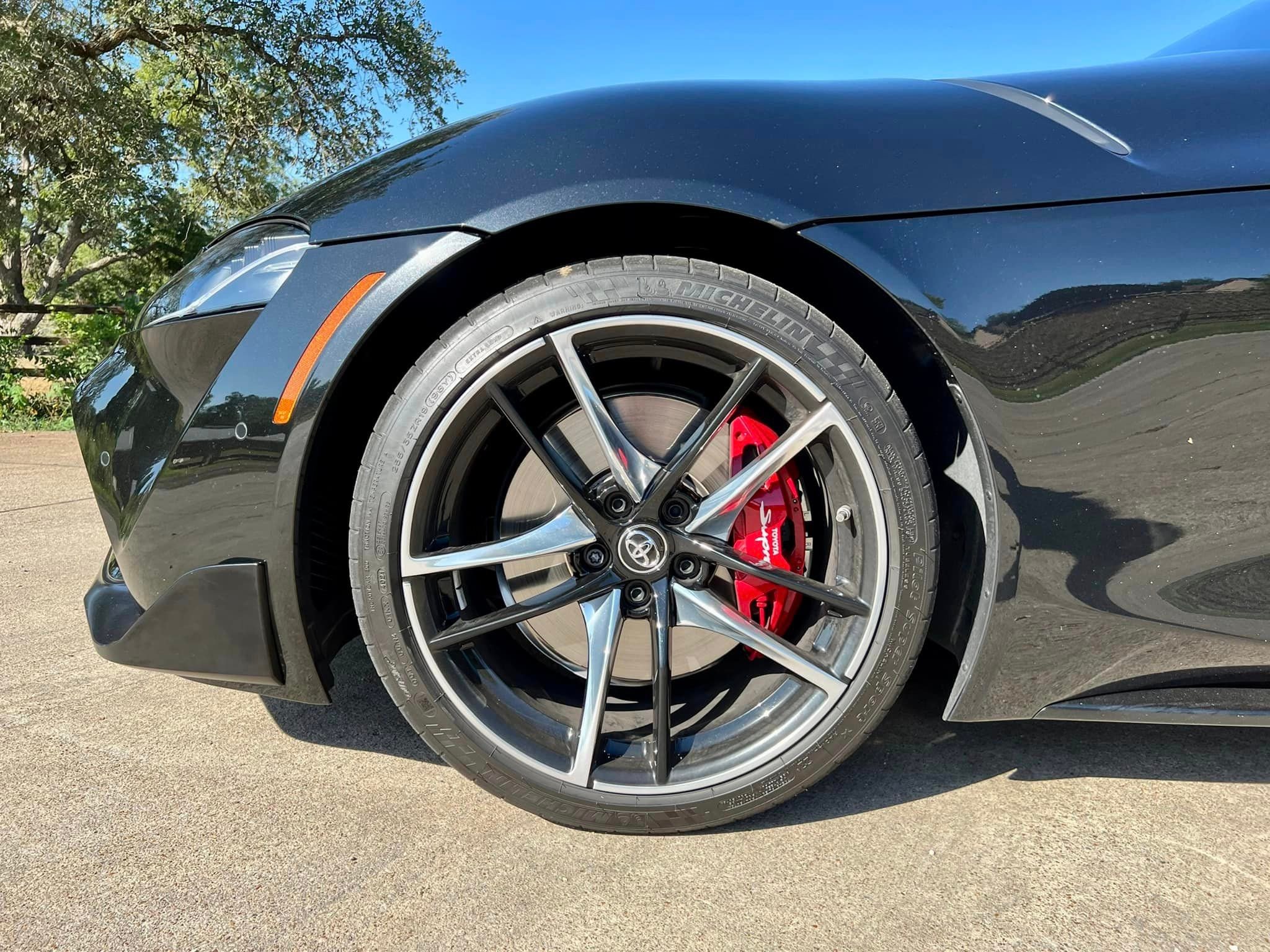 2022-Toyota-Supra-GR-3.0-Premium-wheels.