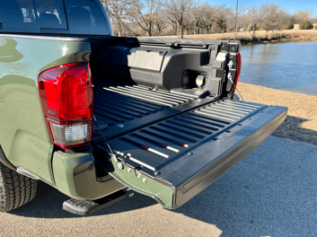 2022-Toyota-Tacoma-Trail-Edition-tailgate-png