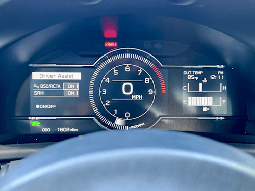 2022-Toyota-gr86-tachometer-carprousa