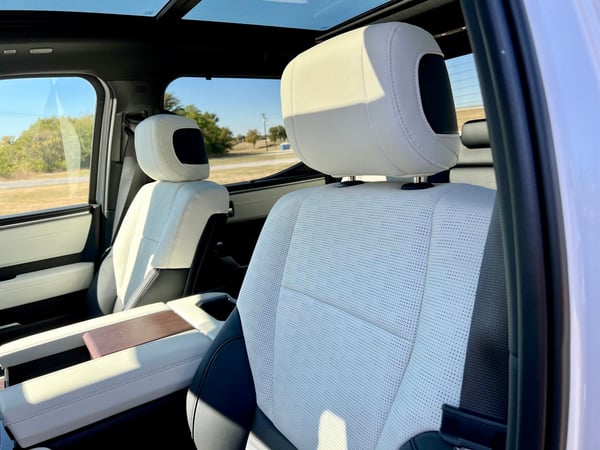 2022-Toyota-tundra-capstone-wind-chill-pearl-interior-seats
