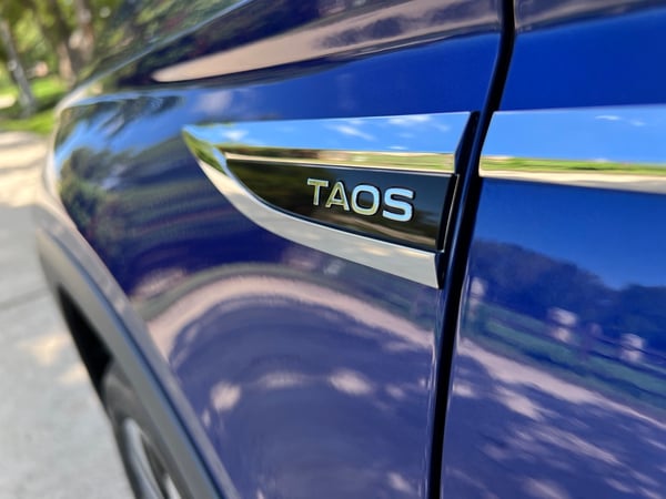 2022-VW-Taos-SE-Badging-CarPro