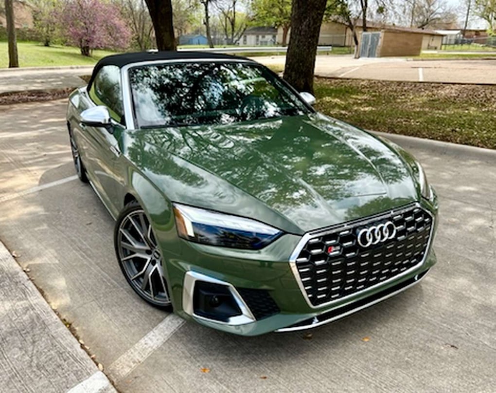 2022 Audi S5 Cabriolet District Green 