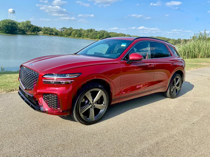 2022 Genesis GV70 3.5T Sport Prestige Review