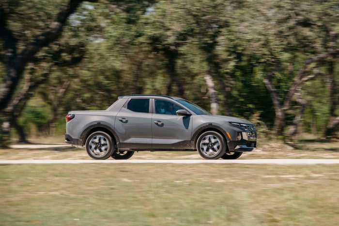 2022-hyundai-santa-cruz-tawa