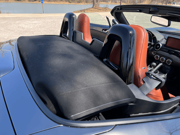 2022-mazda-miata-grand-touring-soft-top-folded-2-carprousa.png