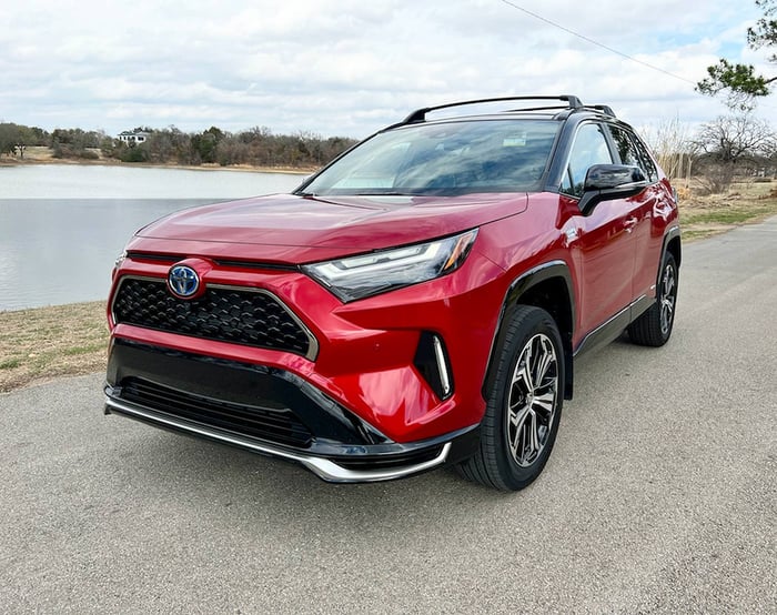 2022 Toyota RAV4 PRIME XSE AWD Review