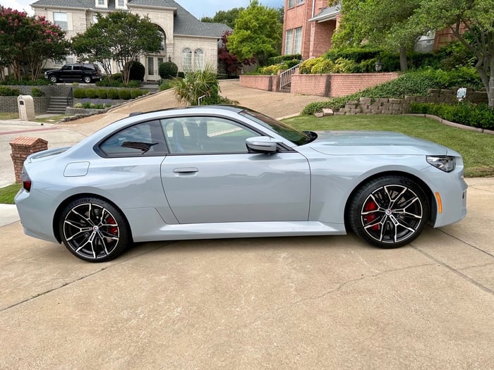 REVIEW: 2023 BMW M2 Coupe