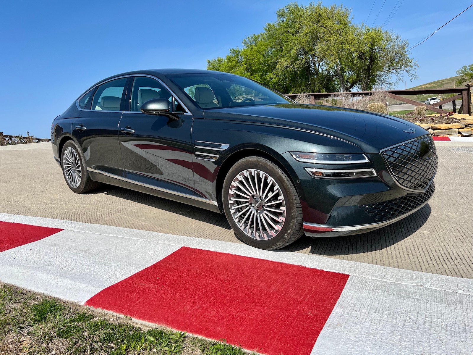 2023-Electrified-Genesis-g80-decatur-carpro.