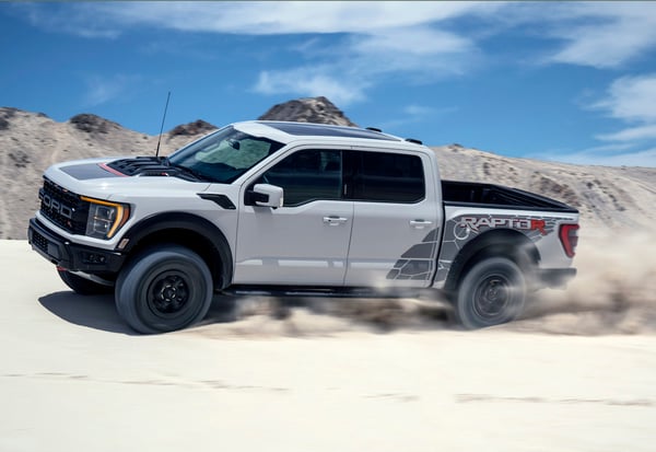 2023-F-150 Raptor R-exterior- Avalanche Gray_-01