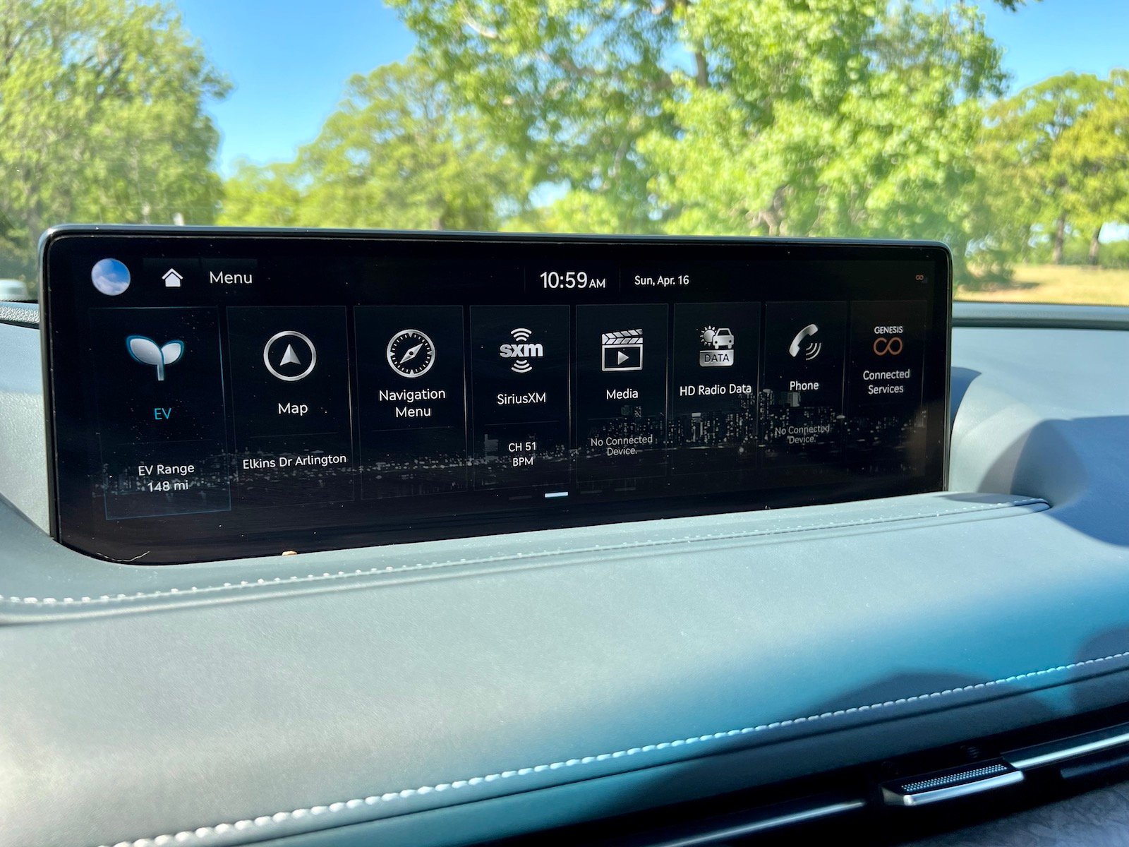 2023-GenesisG80-Electrified-multimedia-carpro