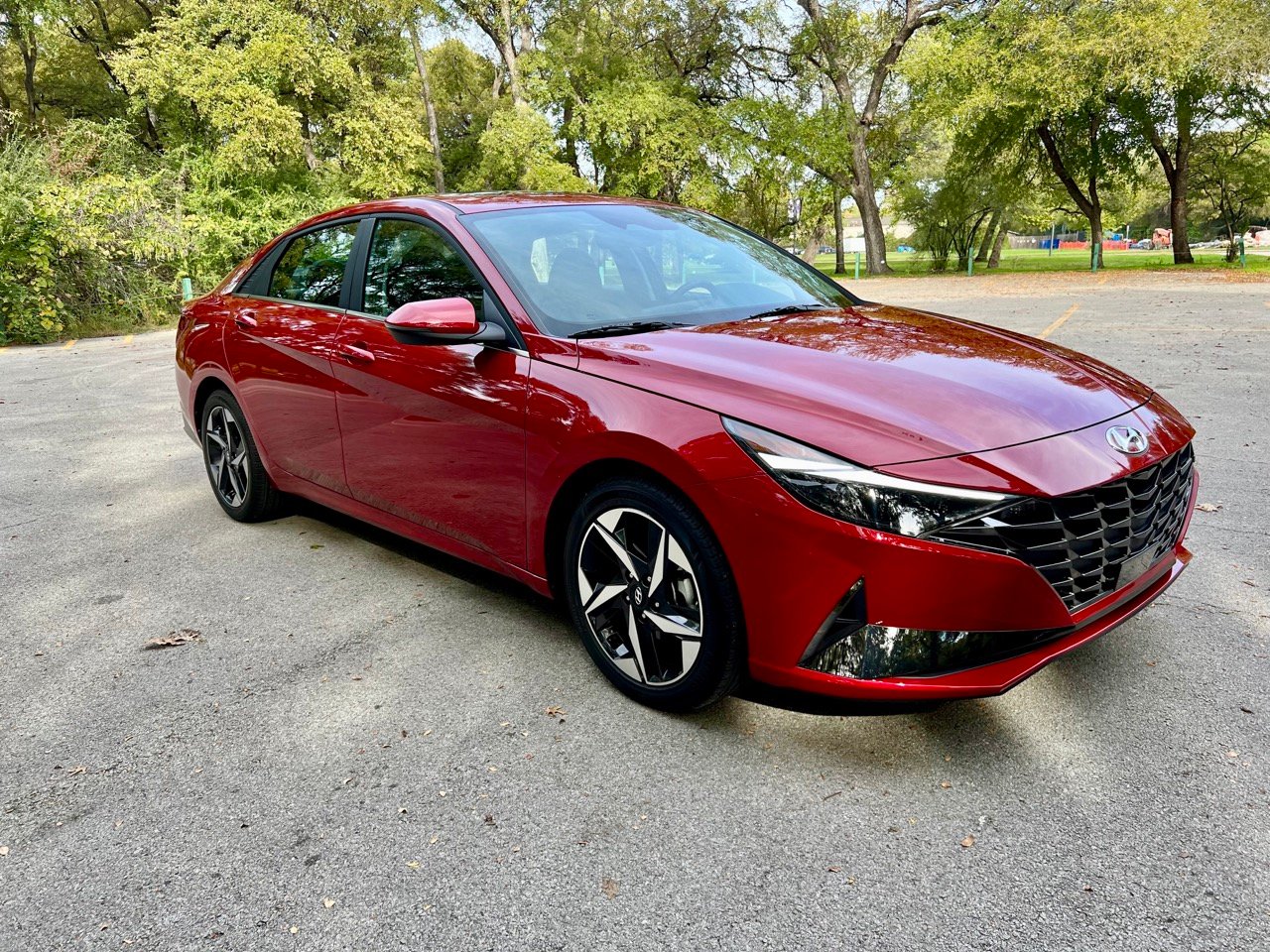 2023-Hyundai-elantra-limited-exterior-red