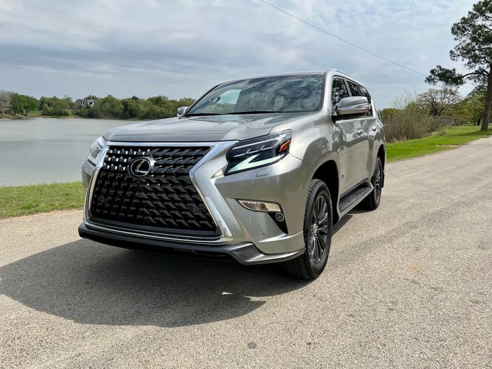 REVIEW: 2023 Lexus GX 460 Luxury