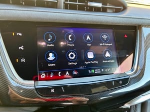 2023-cadillac-XT6-CUE-credit-carpro