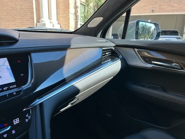 2023 Cadillac XT6 Dash Trim CarPro Credit