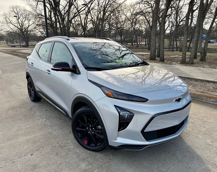 REVIEW:  2023 Chevrolet Bolt EUV Premier Redline Edition