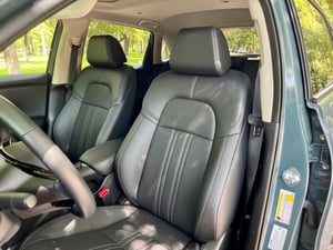 2023-honda-hr-v-new-seats-carpro
