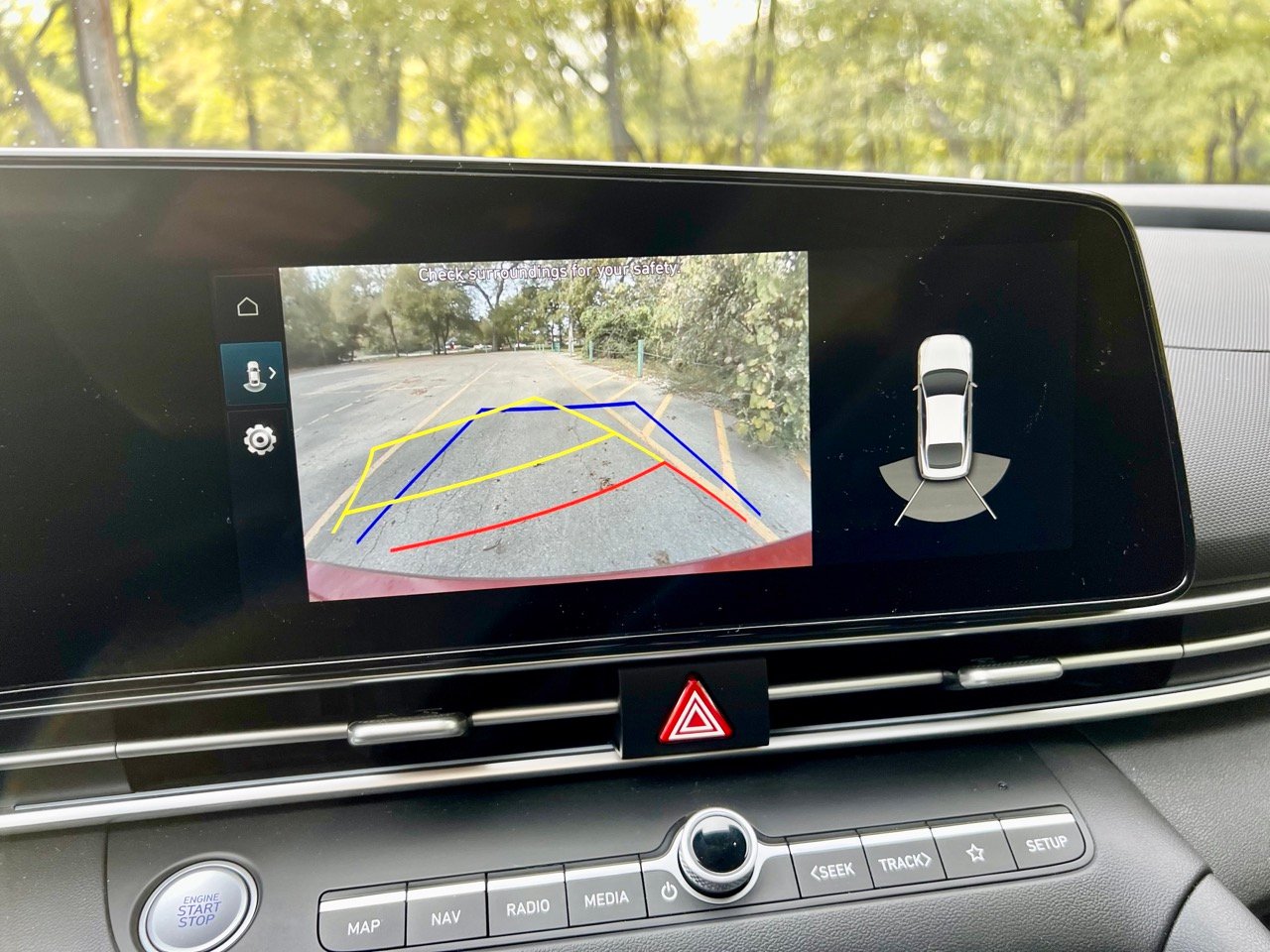 2023-hyundai-elantra-rearview-camera