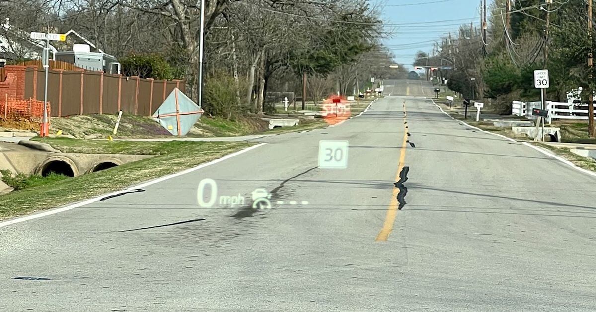 2023-mazda-cx-9-head-up-display