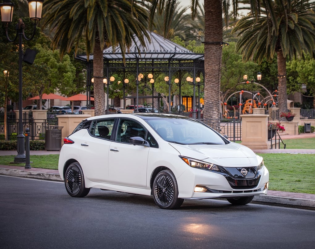 2023 Nissan LEAF updated 