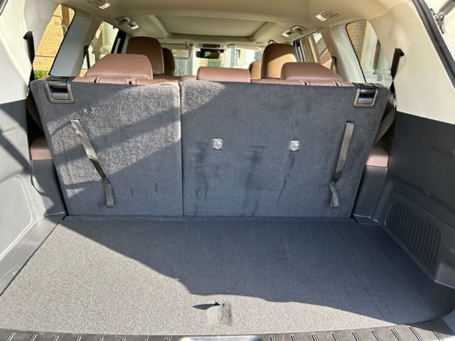 2023-toyota-grand-highlander-platinum-cargo