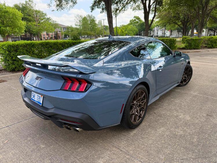 2024-Ford-Mustang-GT-Premium-quarter-panel-2.carpro.jpg (1)