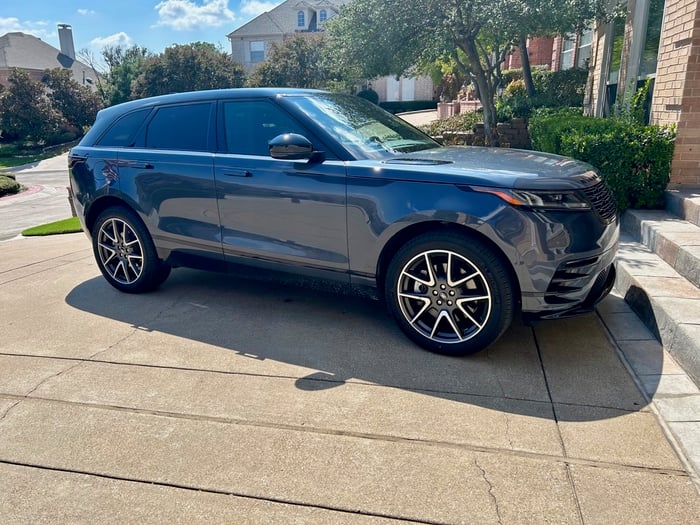 REVIEW and VIDEO:  2024 Range Rover Velar Dynamic SE