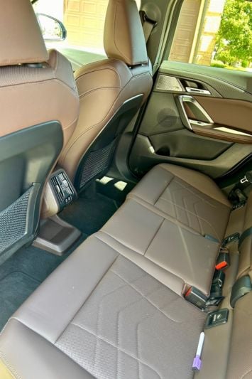 2024-bmw-x2-2nd-row-carpro.