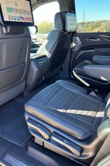 2024-cadillac-escalade-platinum-2nd-row-carpro.jpg