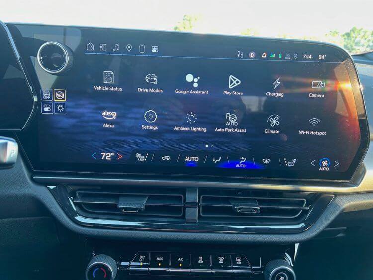 2024-chevy-blazer-ev-multimedia-4 -carpro