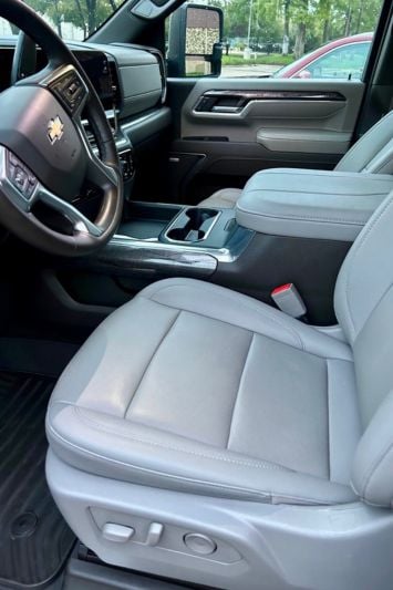 2024-chevy-hd-2500-front-seas-carpro