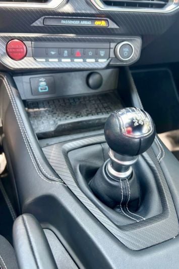 2024-ford-mustang-gt-premium-console-manual-AT-carpro.