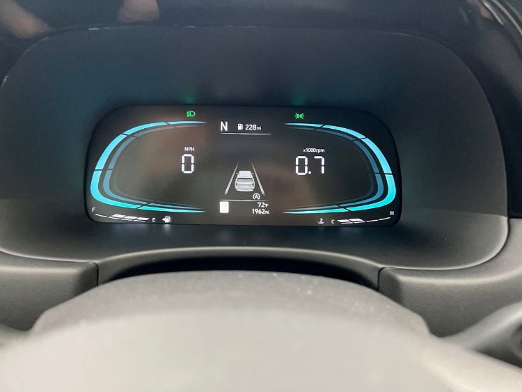 2024-hyundai=palisade-xrt--driver-displayl-carpro..jpg.